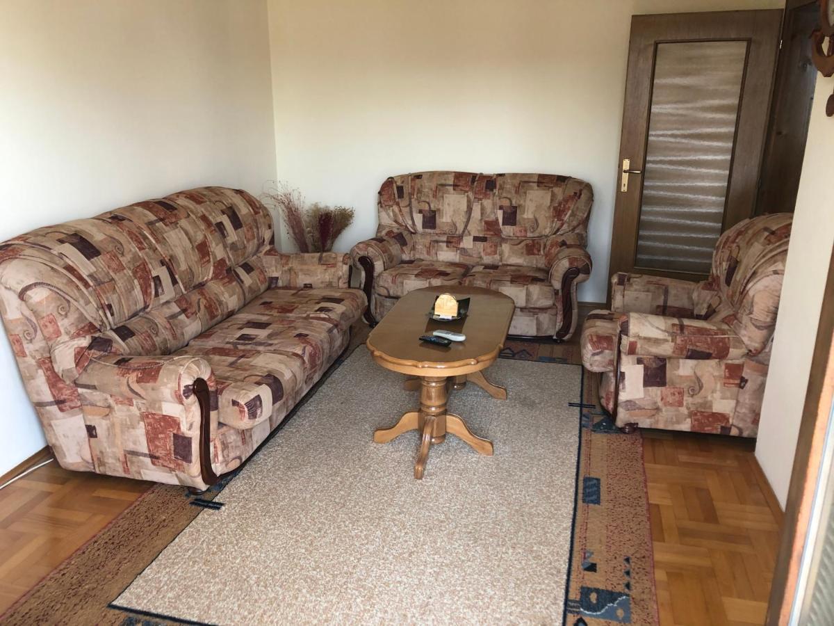 Apartman Djina Vrnjačka Banja エクステリア 写真