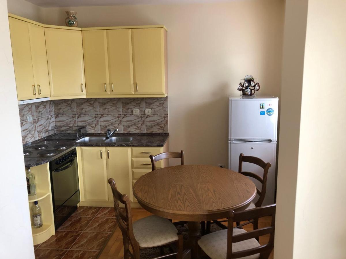 Apartman Djina Vrnjačka Banja エクステリア 写真
