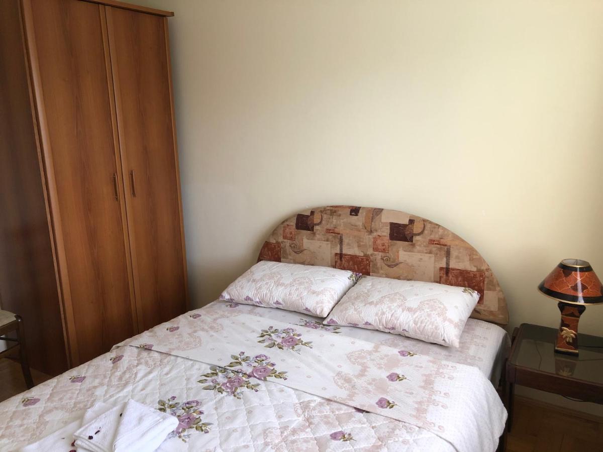 Apartman Djina Vrnjačka Banja エクステリア 写真
